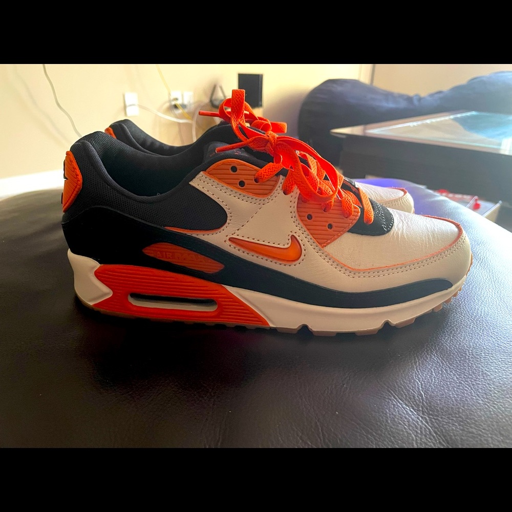 Nike Air Max 90’ Home and Away